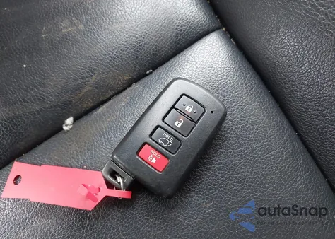 2013 Toyota Rav4 Limited z USA, uszkodzony, nr VIN 2T3DFREV2DW084512